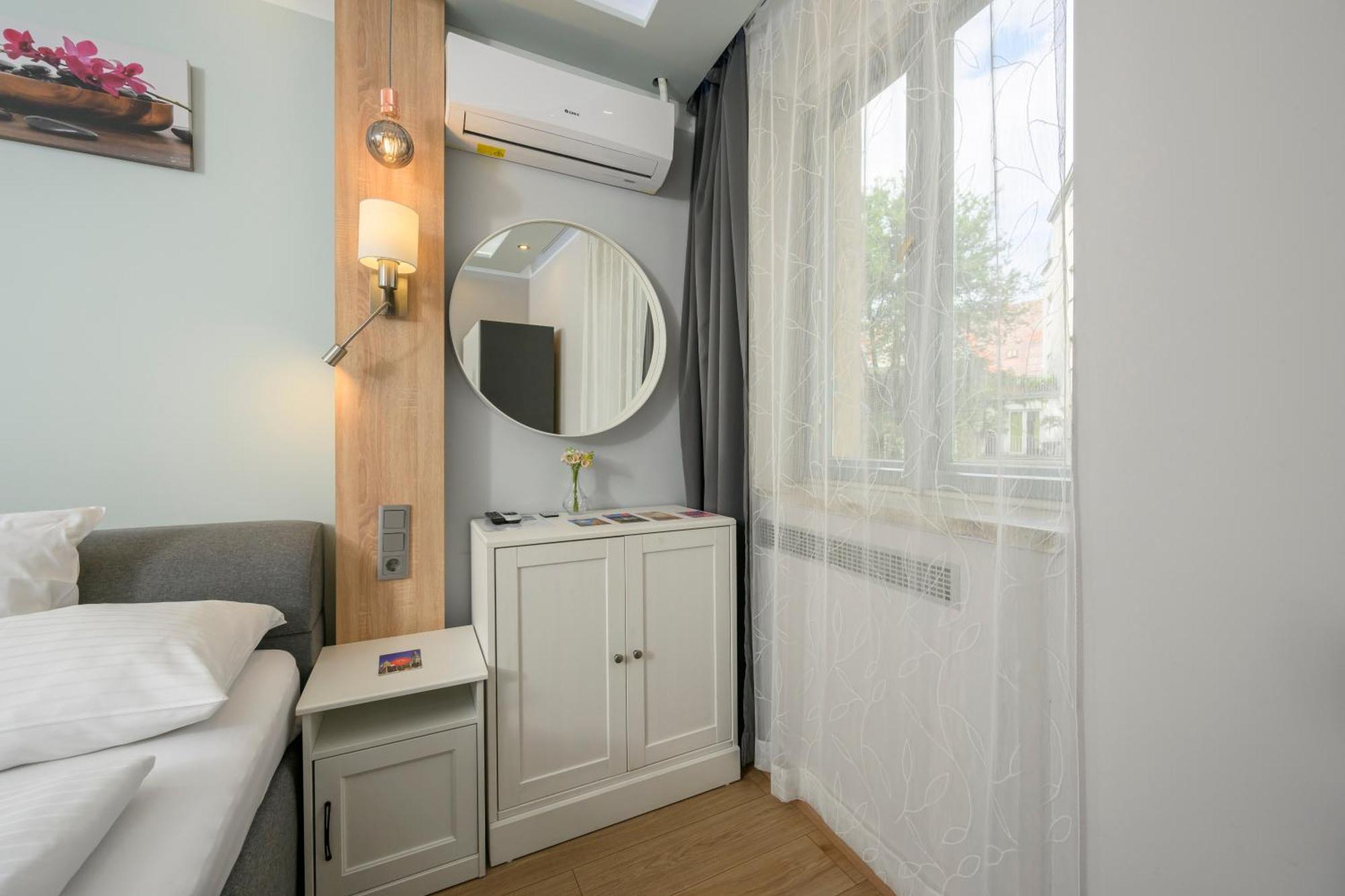 Palais Palffy Apartments 维也纳 外观 照片