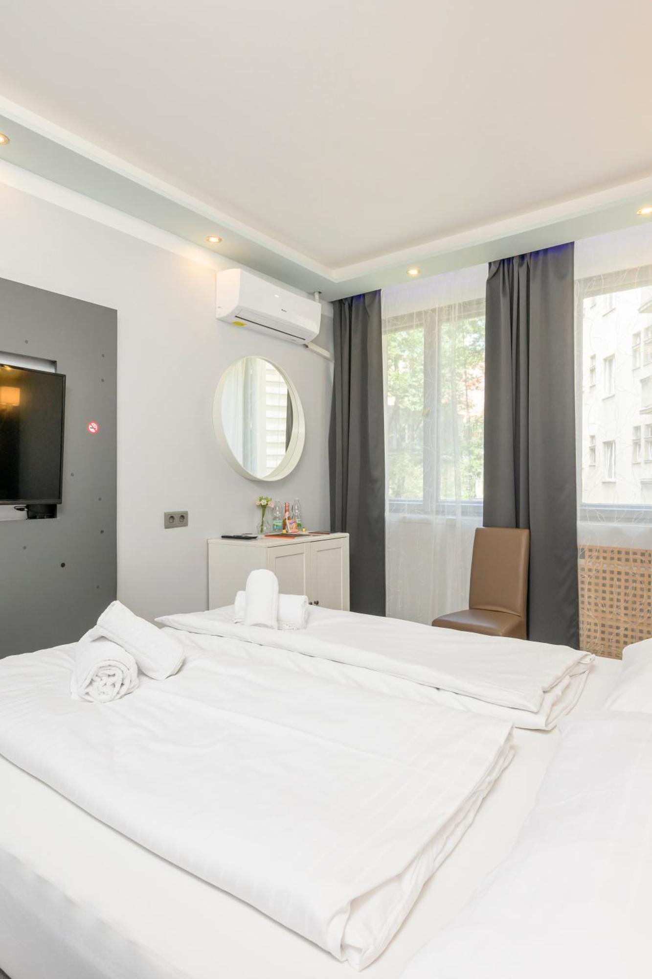 Palais Palffy Apartments 维也纳 外观 照片